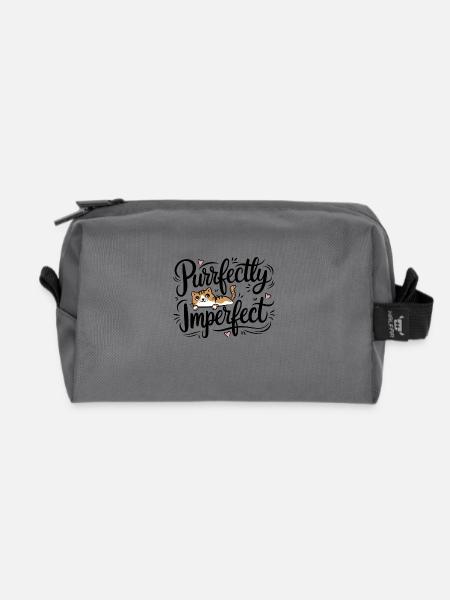 Purrfectly Imperfect - Recycelte Kulturtasche - Anthrazit