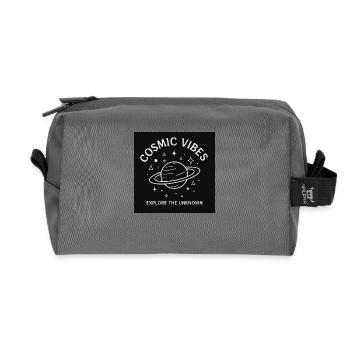 COSMIC VIBES – Unisex Design - Recycelte Kulturtasche - Anthrazit - Vorne