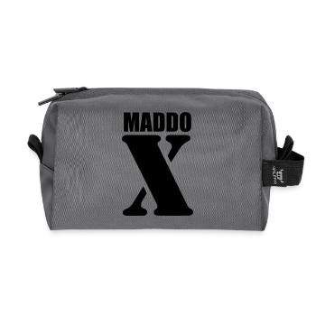 Maddox – First Name Design | Minimal Typography - Recycelte Kulturtasche - Anthrazit - Vorne