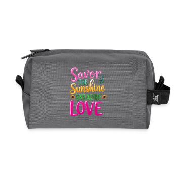 Genieße die Sonne, verbreite die Liebe -Zitat - Recycelte Kulturtasche - Anthrazit - Vorne