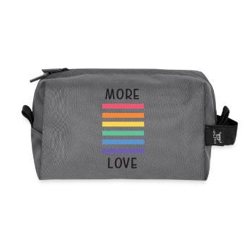 LGBT-Pride-Monat – Mehr Liebe - Recycelte Kulturtasche - Anthrazit - Vorne