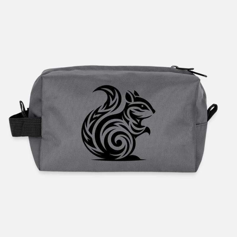 Süsses kleines Baby Eichhörnchen in Tattoo Style Recycelte Kulturtasche