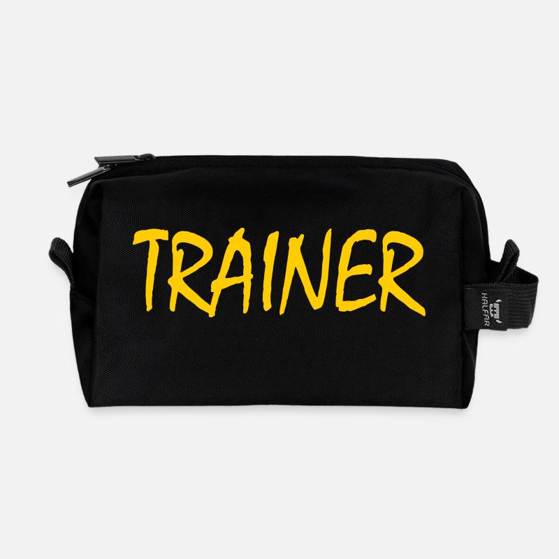 TRAINER - Recycelte Kulturtasche - Schwarz