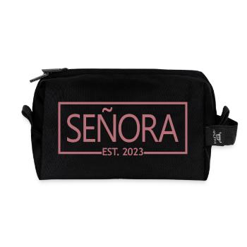 Señora Est. 2023 Engagement Bride To Be Wedding - Recycled Toiletry Zip Bag - black - Front