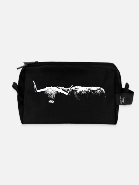 Highland Cattle / Cattle / Scottish Highland Cattle - Recycled Toiletry Zip Bag - black