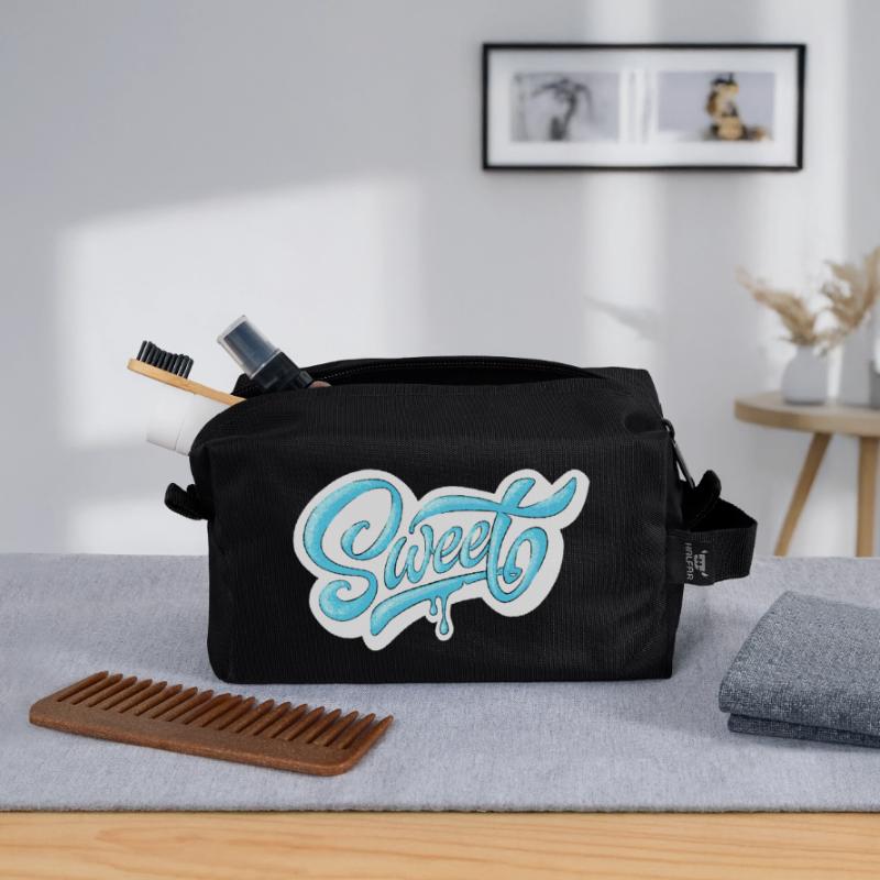 Conception de script doux et froid Trousse de toilette en tissu recyclé
