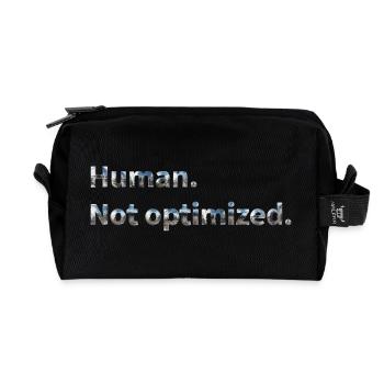 Human. Not optimized. - Recycelte Kulturtasche - Schwarz - Vorne