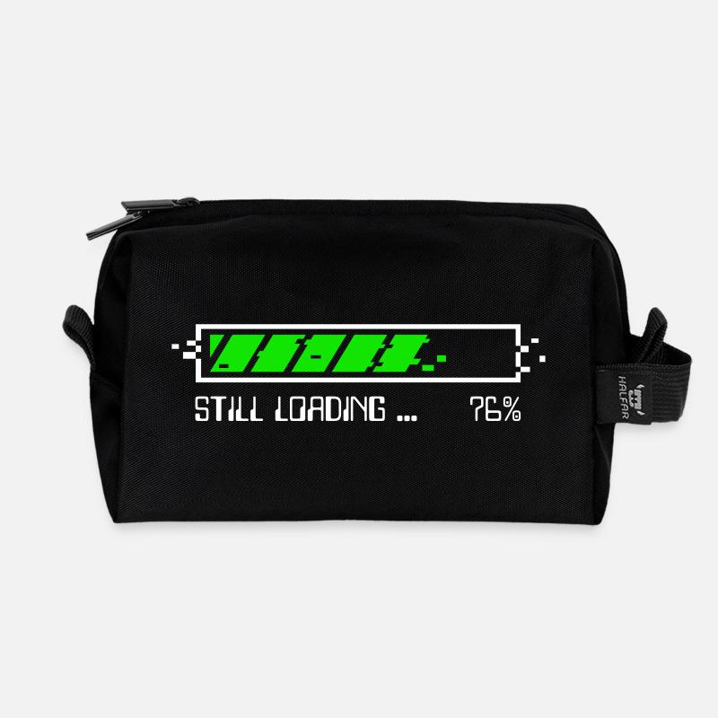 Still Loading – Patience Gamer - BLC - Trousse de toilette en tissu recyclé - noir
