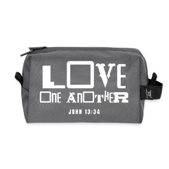 Citation biblique inspirante Aimez-vous les uns les autres - Trousse de toilette en tissu recyclé - anthracite - Devant