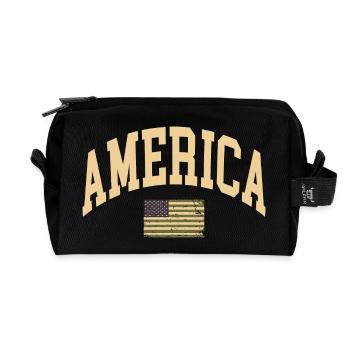 Amerika Camouflage Flagge - Recycelte Kulturtasche - Schwarz - Vorne