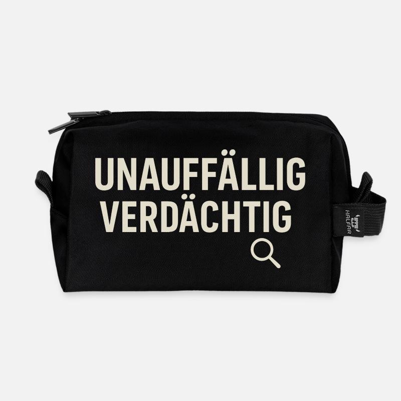 Unauffällig Verdächtig – Lustiges True-Crime Shirt - Recycelte Kulturtasche - Schwarz