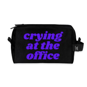 crying at the office - Recycelte Kulturtasche - Schwarz - Vorne