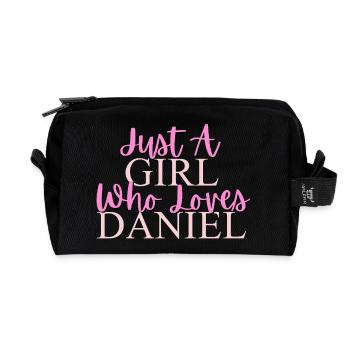 Inspirational Girly Quote Design - Recycled Toiletry Zip Bag - black - Front