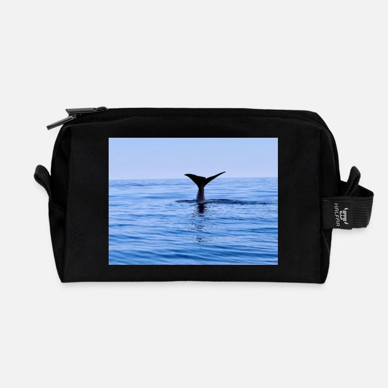 Wal - Recycelte Kulturtasche - Schwarz