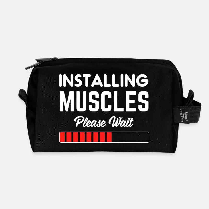 Installing Muscle Please Wait - Recycelte Kulturtasche - Schwarz