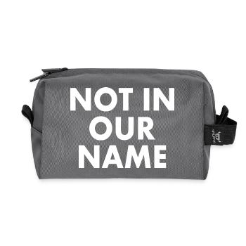 Not in our name - Trousse de toilette en tissu recyclé - anthracite - Devant