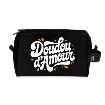 Liebes-Kuscheltier - Recycelte Kulturtasche - Schwarz - Vorne