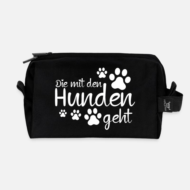 Die mit den Hunden geht - Recycelte Kulturtasche - Schwarz