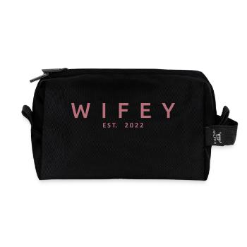 Wifey Est. 2022 Ehefrau to Be Verlobung Hochzeitsgeschenk - Recycelte Kulturtasche - Schwarz - Vorne