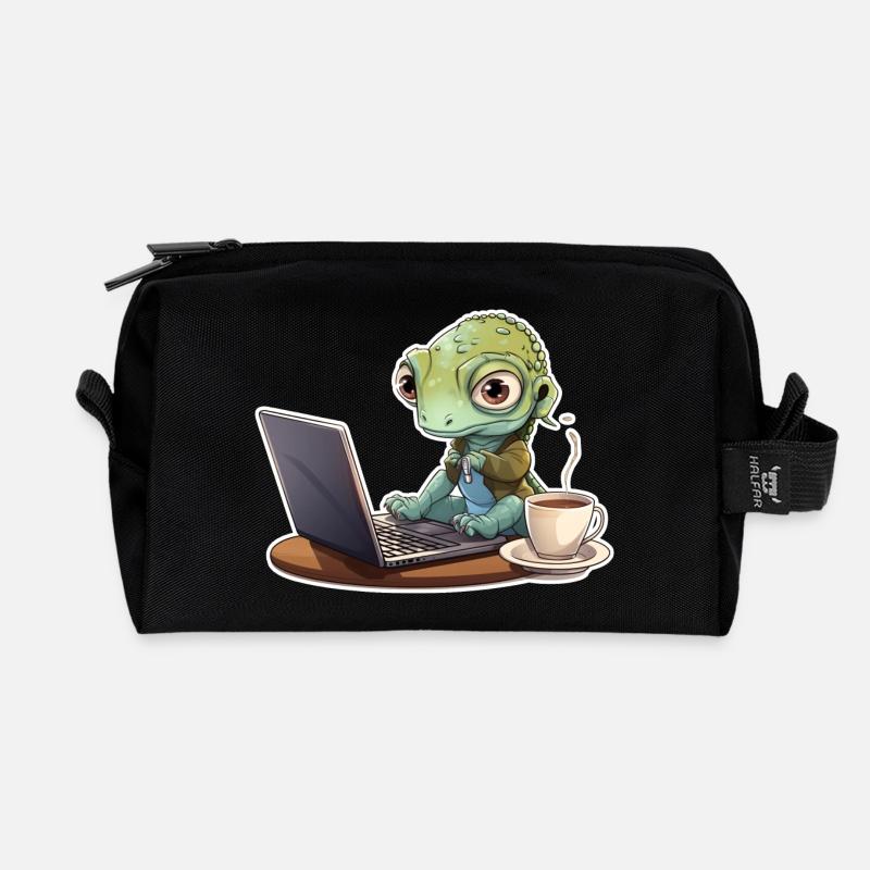 Gecko Home Office Coffee Laptop Funny Shirt - Recycled Toiletry Zip Bag - black