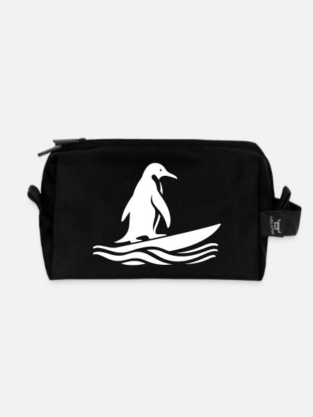 Pinguin Surfer Silhouette Surfen Wellenreiten - Recycelte Kulturtasche - Schwarz