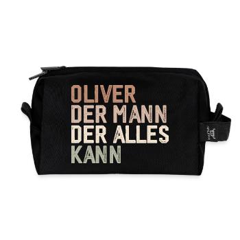 Oliver The man who can do everything First name Oliver - Recycled Toiletry Zip Bag - black - Front