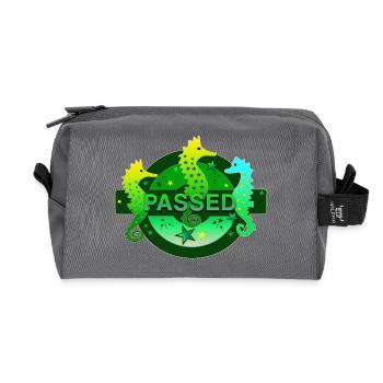 passed swimmer swimmer - Recycled Toiletry Zip Bag - anthracite - Front