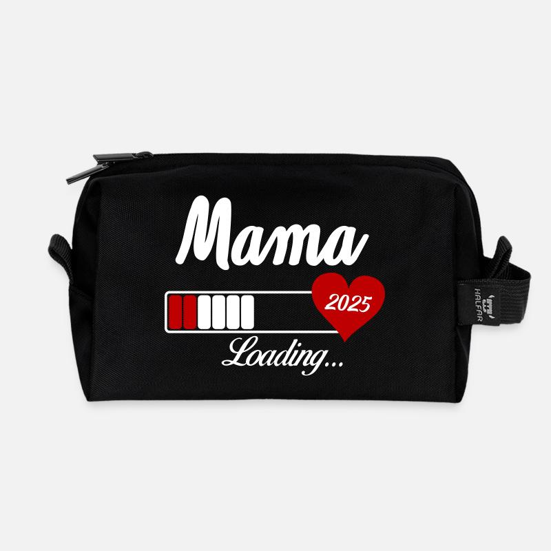 mama loading 2025 - Recycelte Kulturtasche - Schwarz