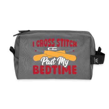 Point de croix après le coucher Point de croix - Trousse de toilette en tissu recyclé - anthracite - Devant