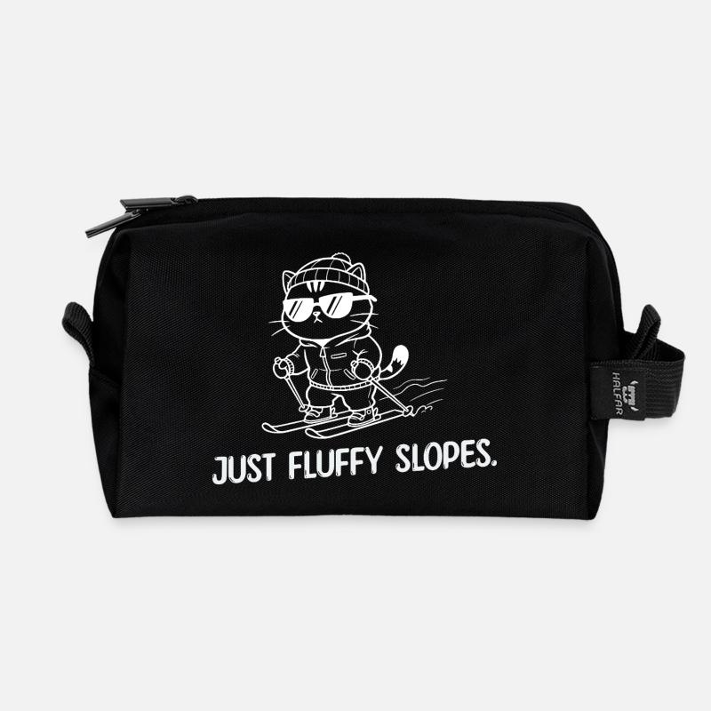 Just Fluffy Slopes - Ski Humor - Recycelte Kulturtasche - Schwarz