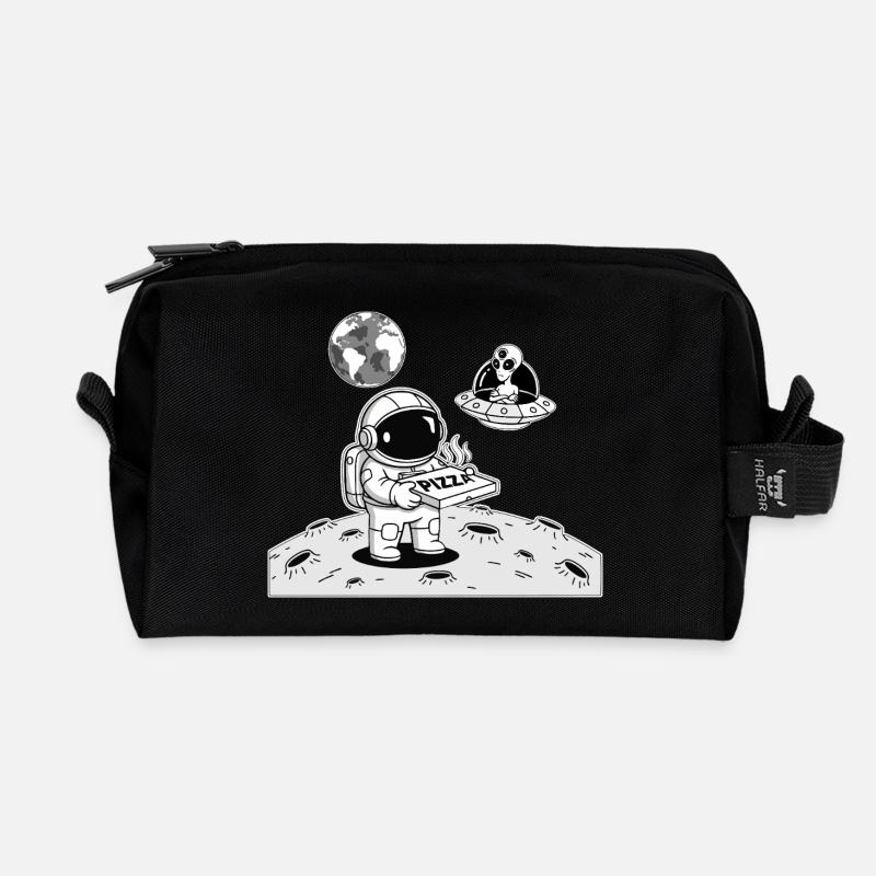 Astronaut Delivery Alien Space Pizza - Recycled Toiletry Zip Bag - black
