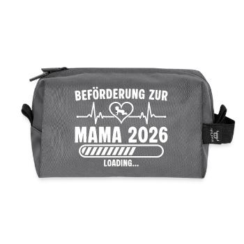 Beförderung zur Mama 2026 lädt - Recycelte Kulturtasche - Anthrazit - Vorne