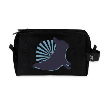 3441 dogyogaTshirt PR t shirt - Recycelte Kulturtasche - Schwarz - Vorne