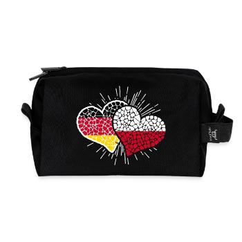 Deutschland Polen Mosaik Herzen Fußball - Recycelte Kulturtasche - Schwarz - Vorne