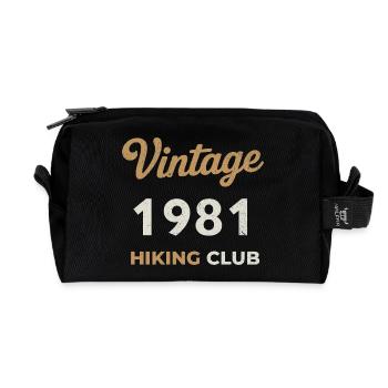 Vintage 1981 – Sailing Club Retro Birth Year - Recycled Toiletry Zip Bag - black - Front