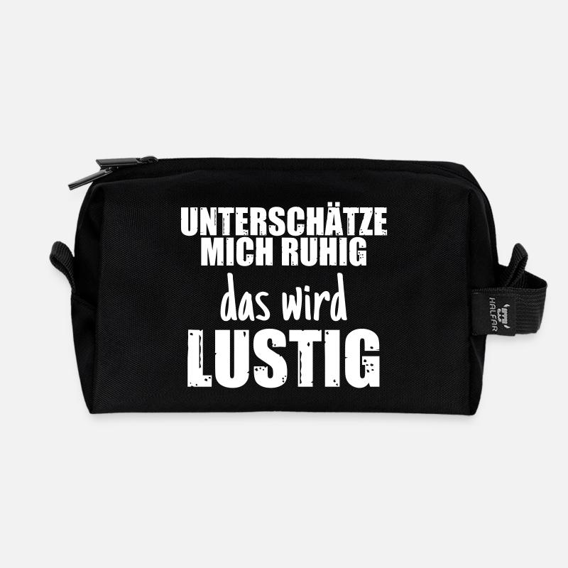 Unterschätze mich ruhig, das wird lustig - Recycelte Kulturtasche - Schwarz