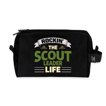 Rockin The Scout Leader Life Pfadfinderleiter - Recycelte Kulturtasche - Schwarz - Vorne