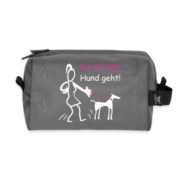 Die mit dem Hund geht ! - Recycelte Kulturtasche - Anthrazit - Vorne