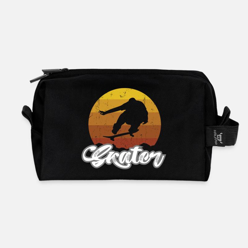 Skater - Recycelte Kulturtasche - Schwarz