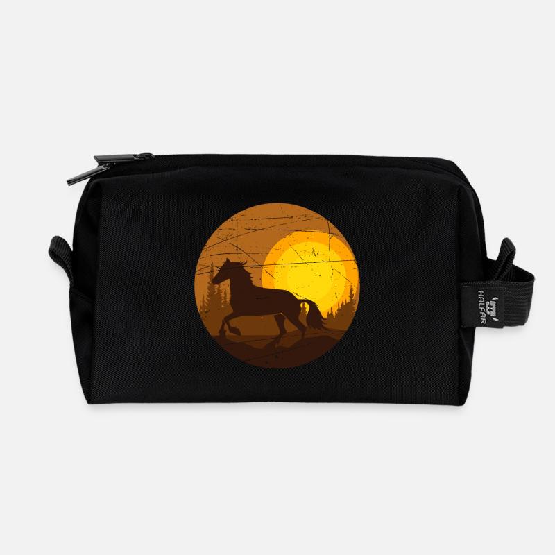 Pferd im Sonnenuntergang - Recycelte Kulturtasche - Schwarz
