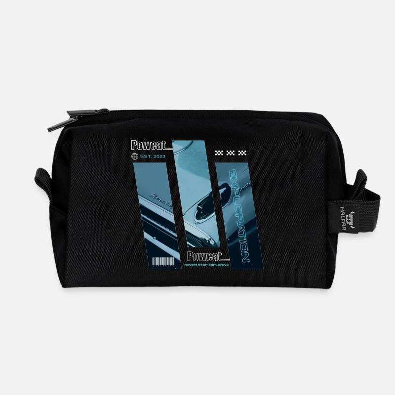 Never Stop Exploring - Recycelte Kulturtasche - Schwarz