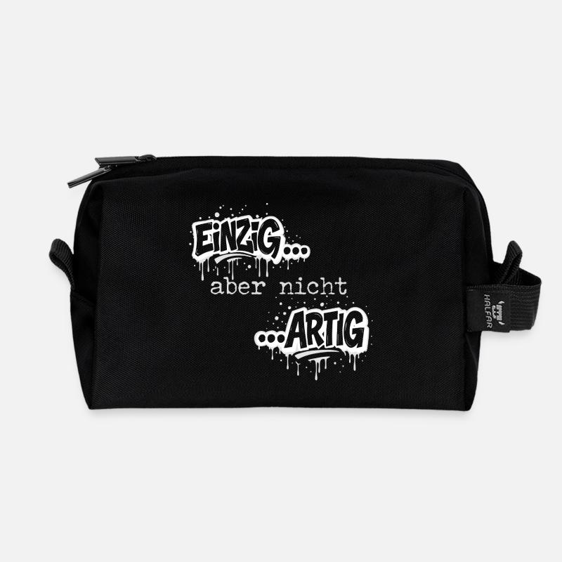 Einzig aber nicht artig Spruch - Recycelte Kulturtasche - Schwarz
