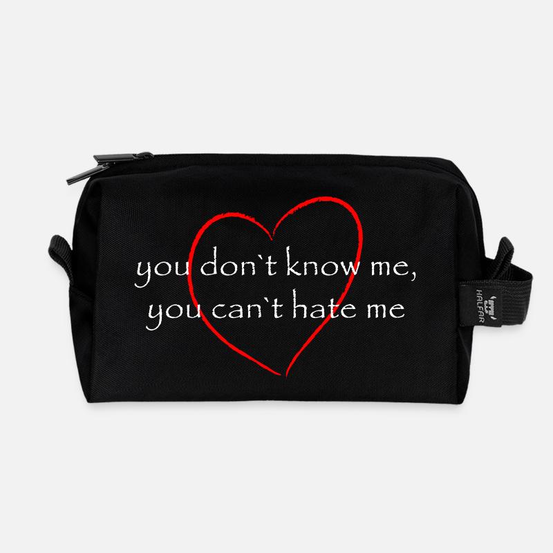 you don`t know me - Recycelte Kulturtasche - Schwarz