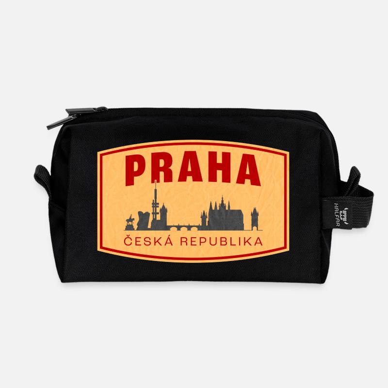 Praha Skyline & ČR Emblem - Recycled Toiletry Zip Bag - black