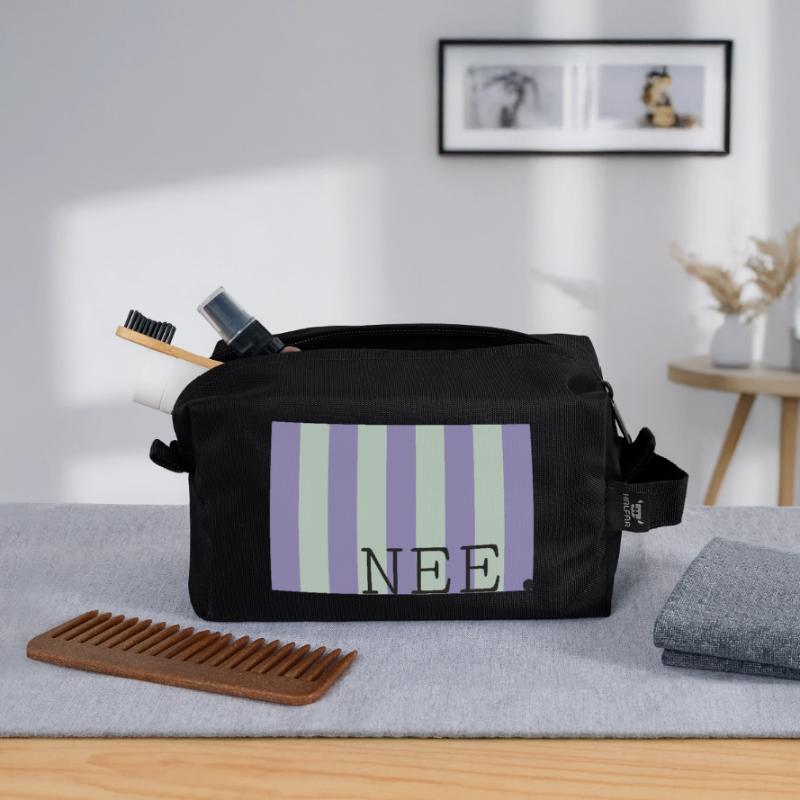 Nee Pastellstreifen Schrift Recycelte Kulturtasche