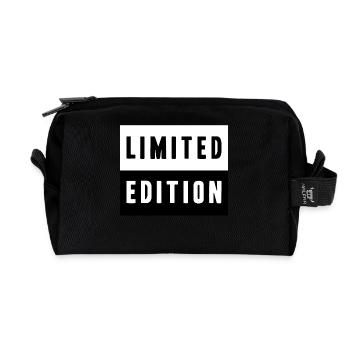 limited edition2 - Recycelte Kulturtasche - Schwarz - Vorne