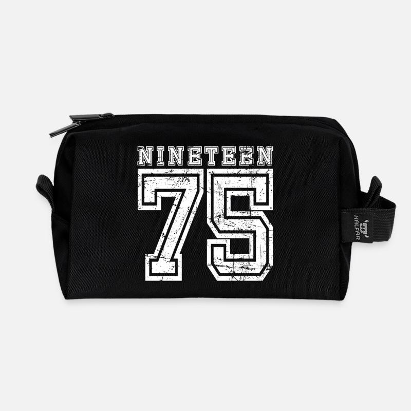 NINETEEN 1975 - Recycled Toiletry Zip Bag - black
