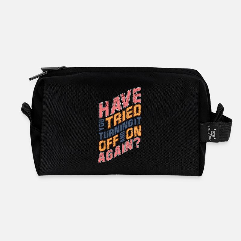 Funny saying IT Nerd Geek Computer Humor - Recycled Toiletry Zip Bag - black