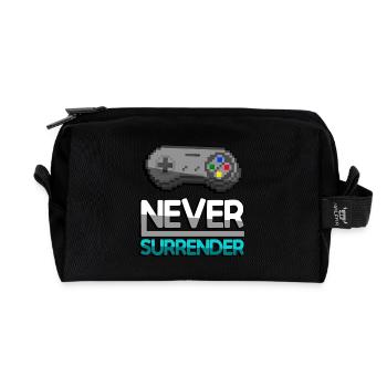 NEVER SURRENDER (Türkis)+ SNES Controller - Gaming - Recycelte Kulturtasche - Schwarz - Vorne