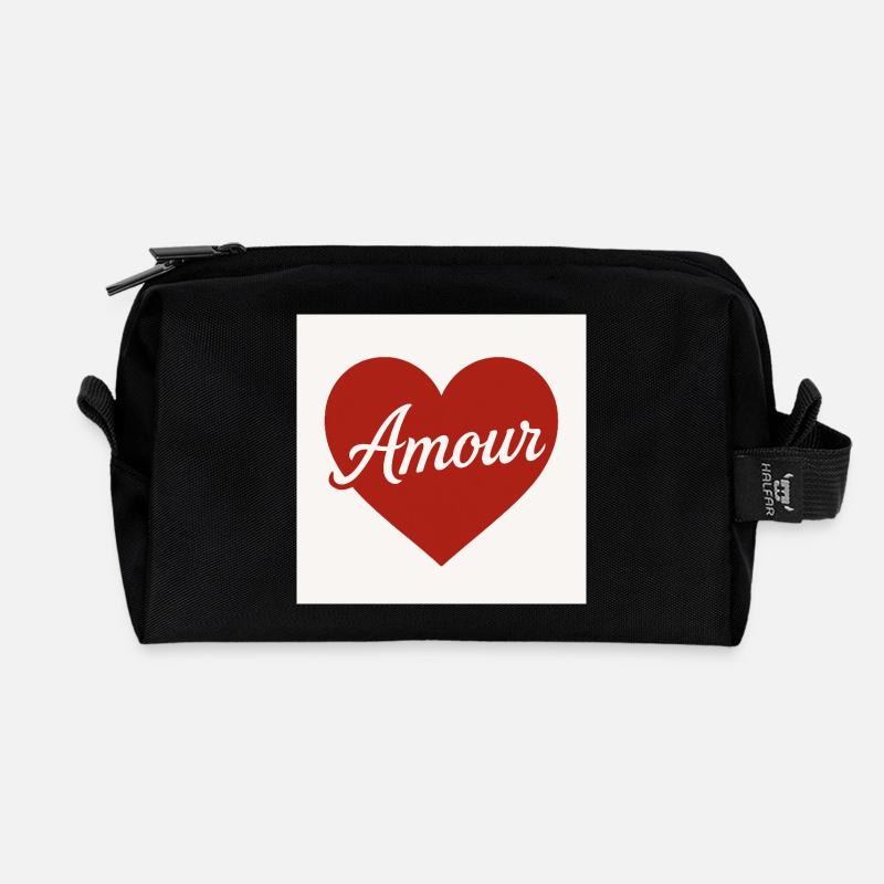 Liebevolle Herzform mit Amour-Text - Recycelte Kulturtasche - Schwarz
